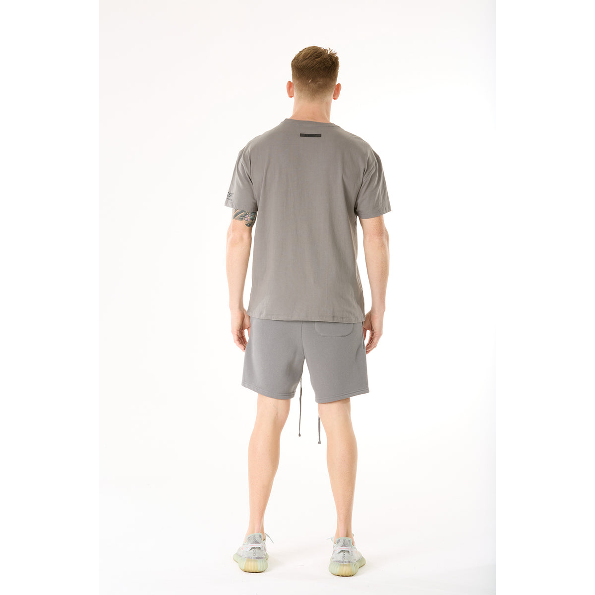 G WEST MENS LIFESTYLE PREMIUM T-SHIRT - CHARCOAL GRAY