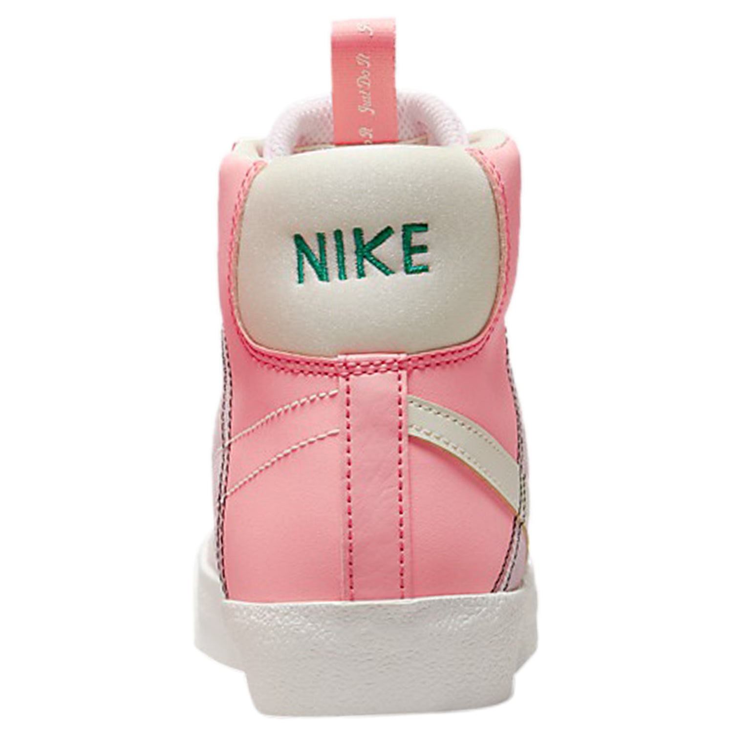 Nike Blazer Low &