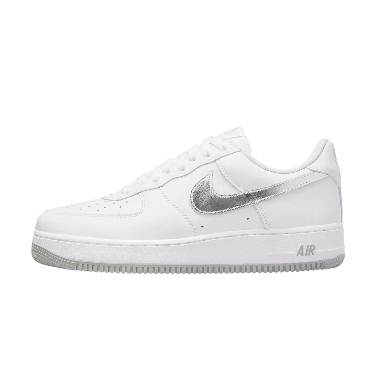 Nike Air Force 1 &