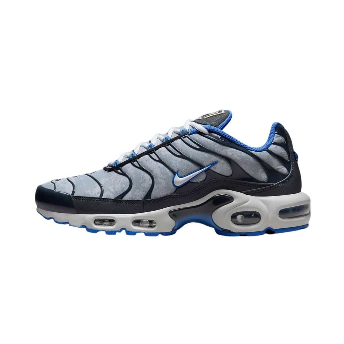Nike Air Max Plus Social F.C.
