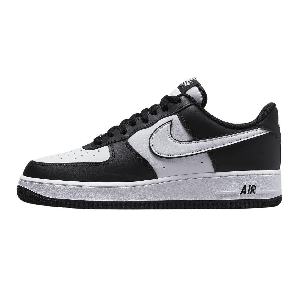 Nike Air Force 1 &