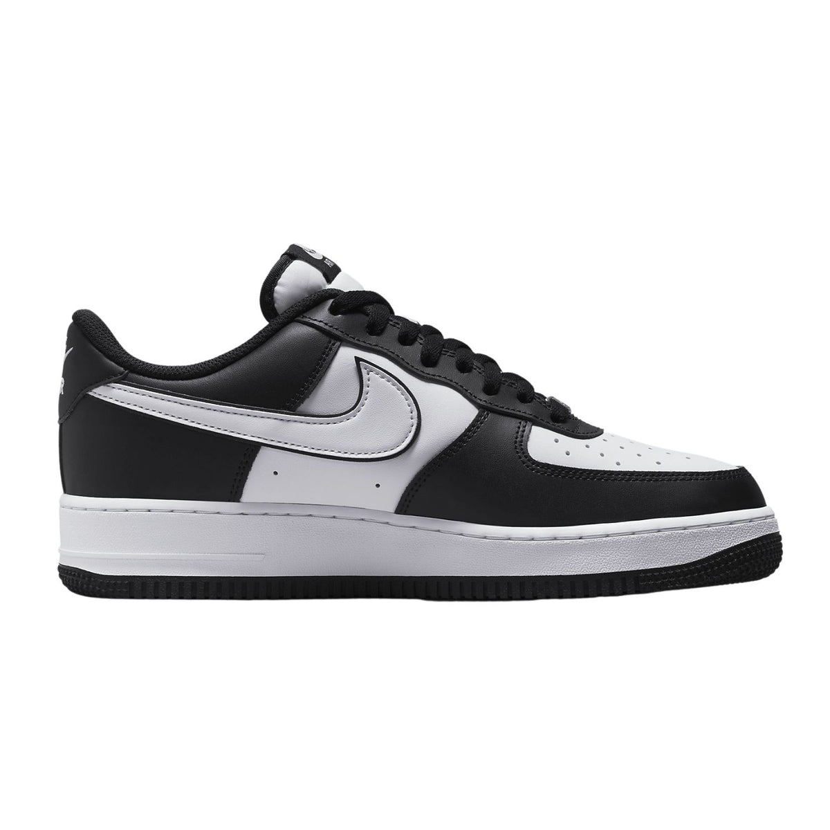 Nike Air Force 1 &