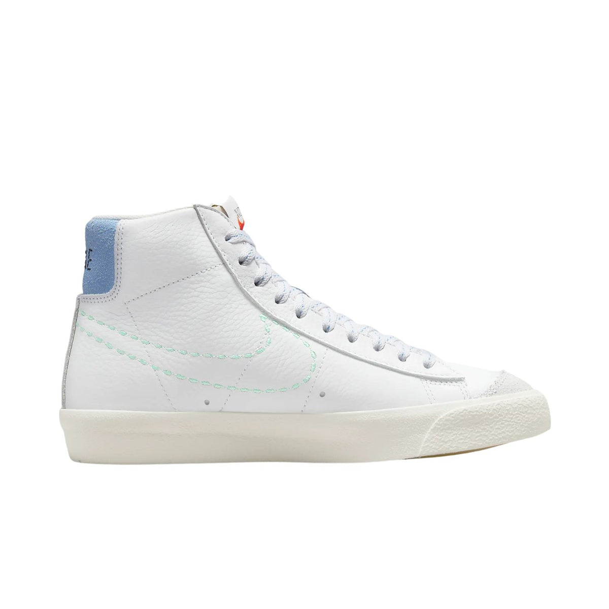 Nike Blazer Mid 77 Vintage Nike 101 (Women&