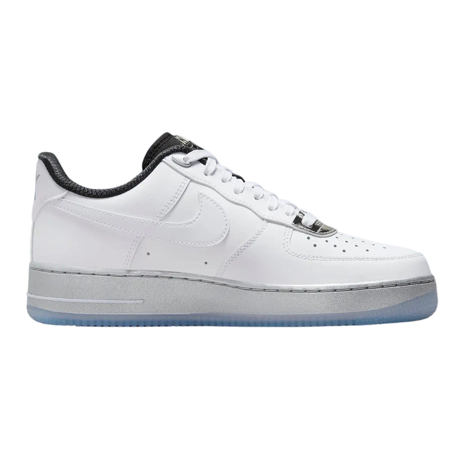 Nike Air Force 1 &