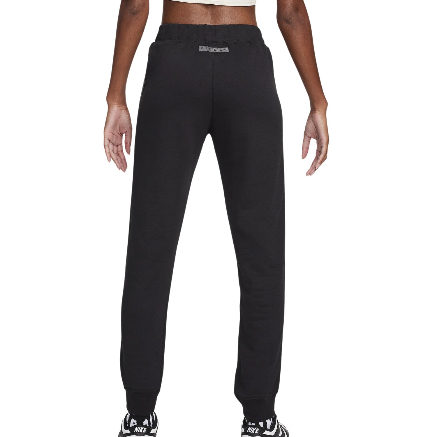 Nike Sportswear Essential Women&