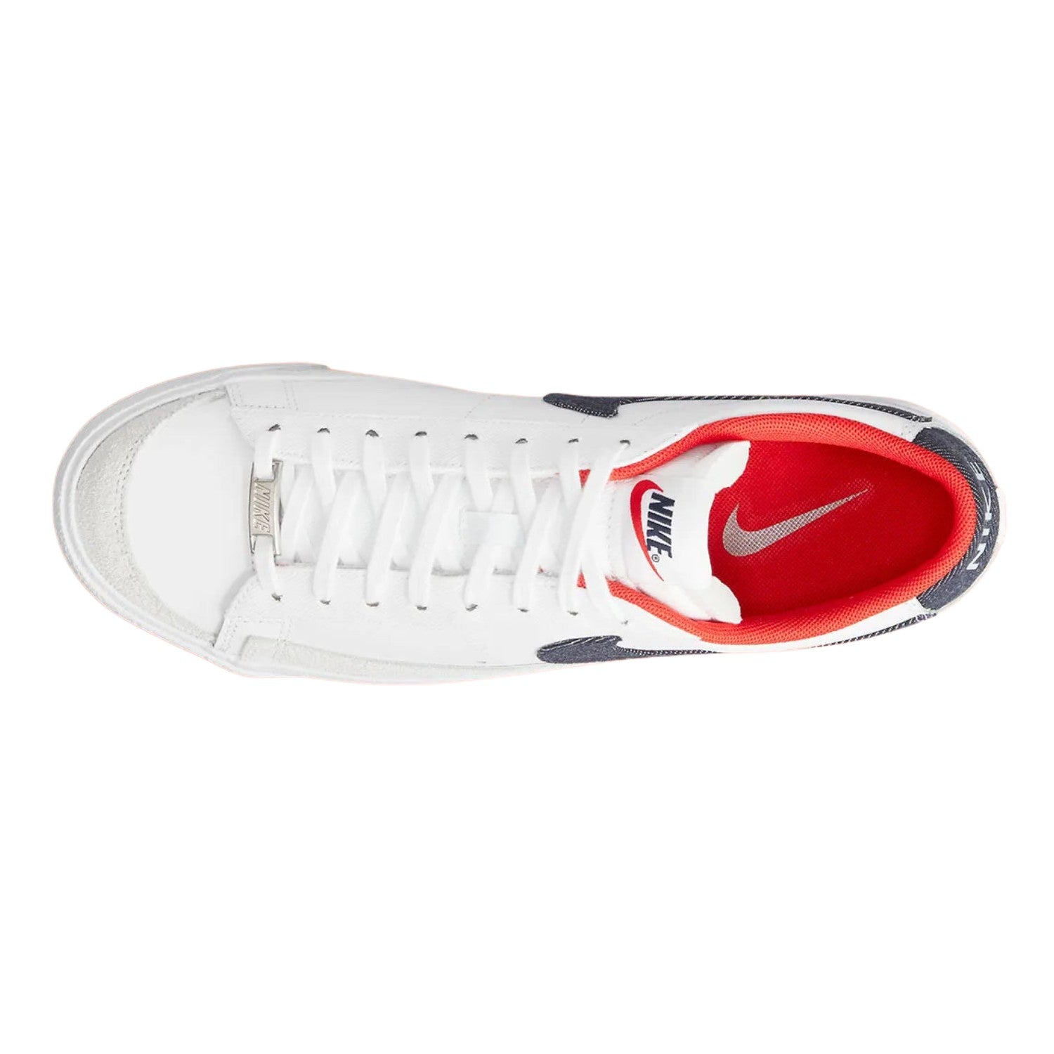 Nike Blazer Low &