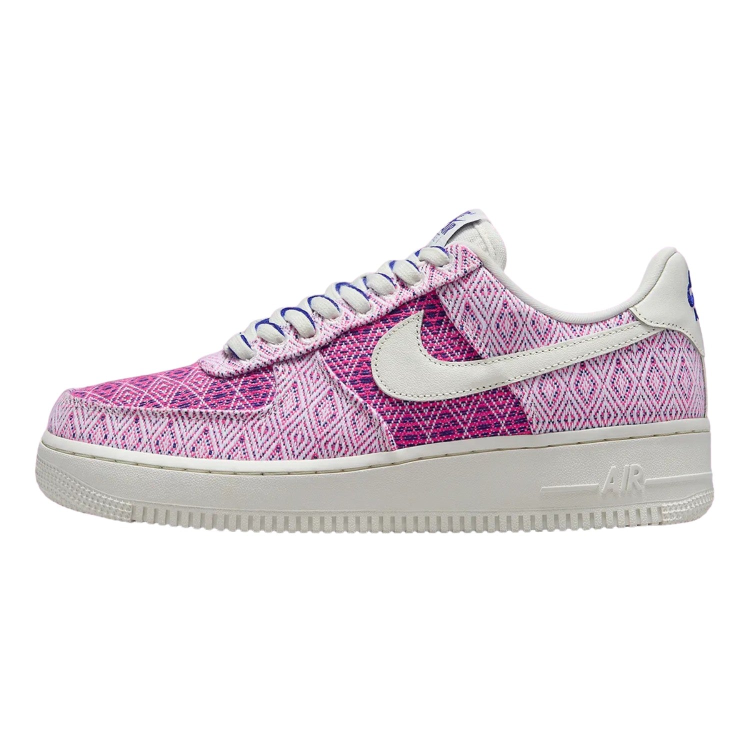 Nike Air Force 1 &