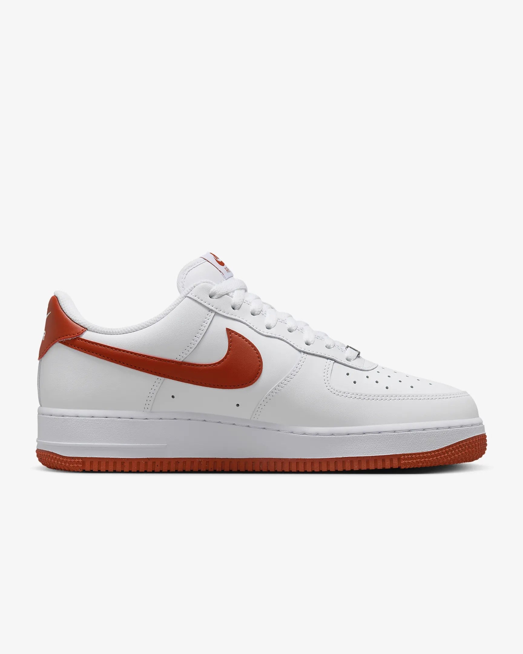 Nike Air Force 1 &