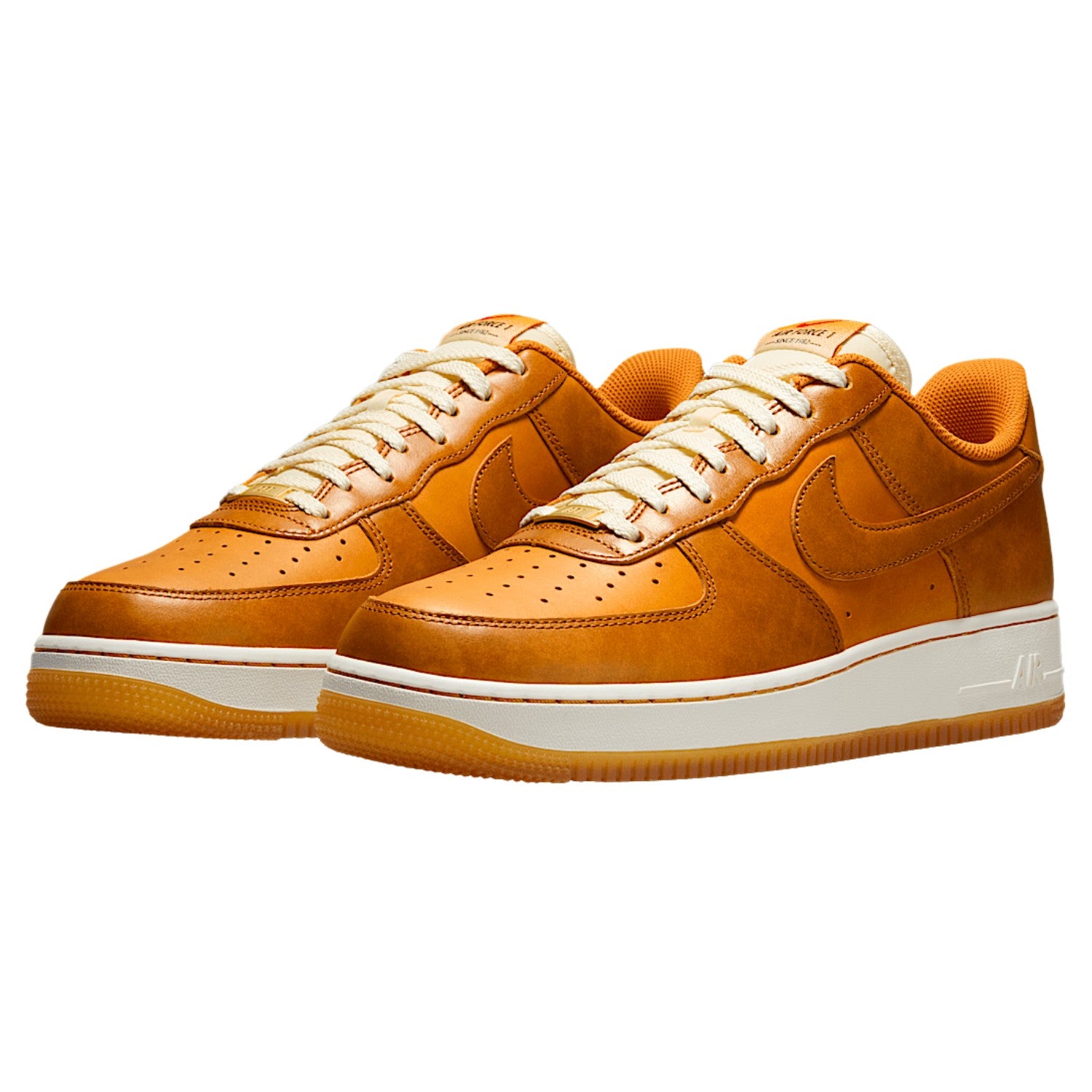 Nike Air Force 1 &