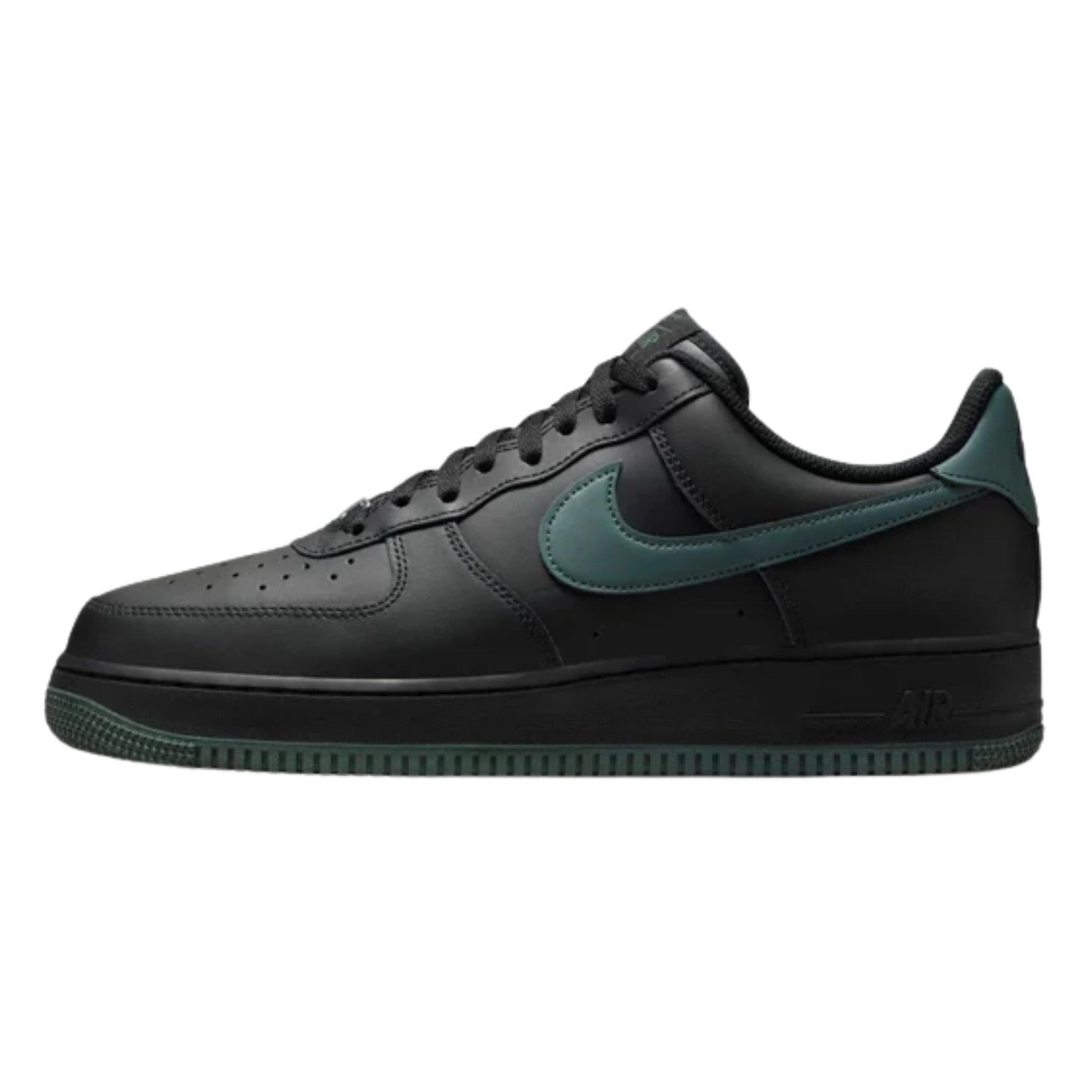 Nike Air Force 1 &