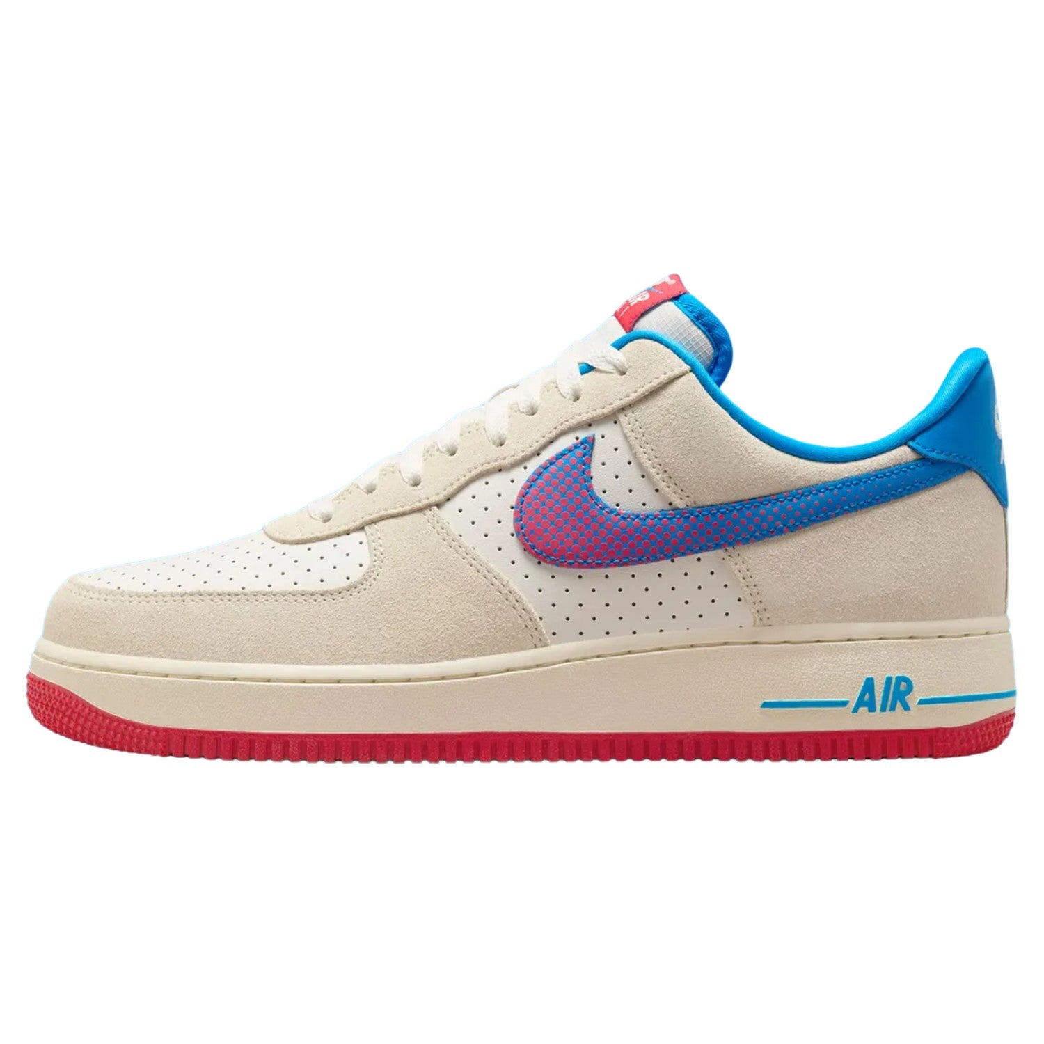 Nike Air Force 1 &