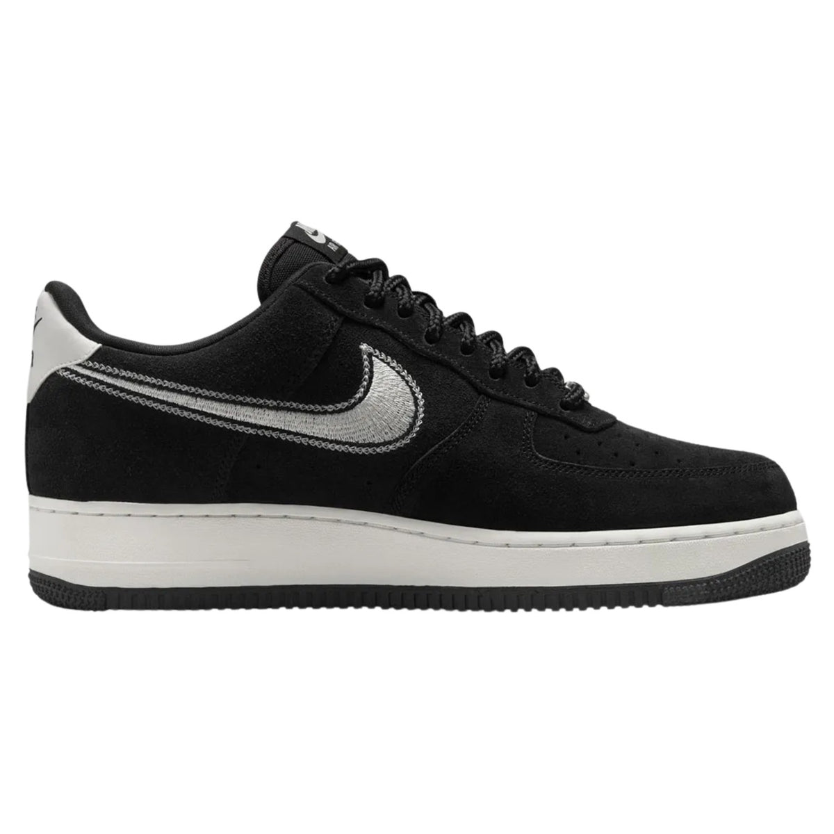 Nike Air Force 1 &