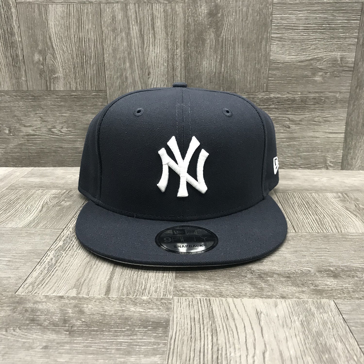 New Era Mlb New York Yankee Basic 950 Snapback 