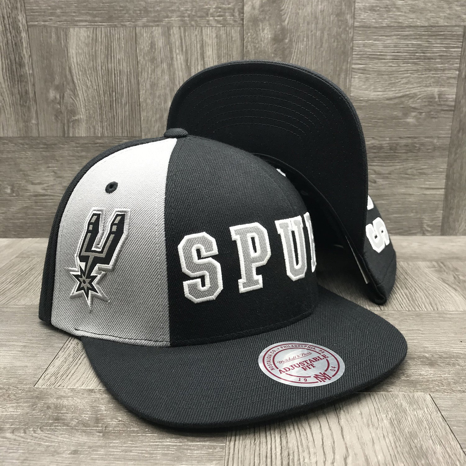Mitchell&ness Hexagon San Antonio Spurs Snapback #30 Unisex Style : Bh78b0-BLACK