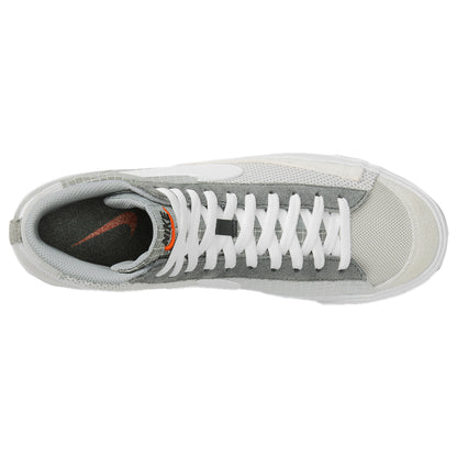 Nike Blazer Mid &