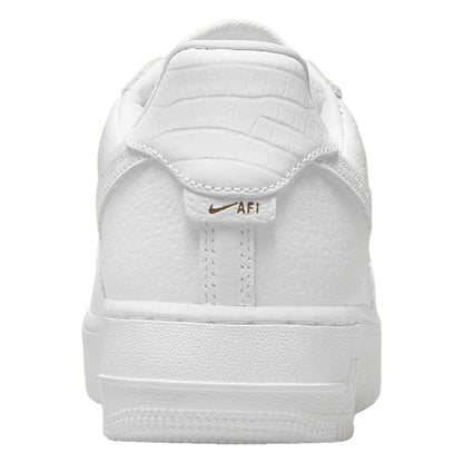 Nike Air Force 1 Low &