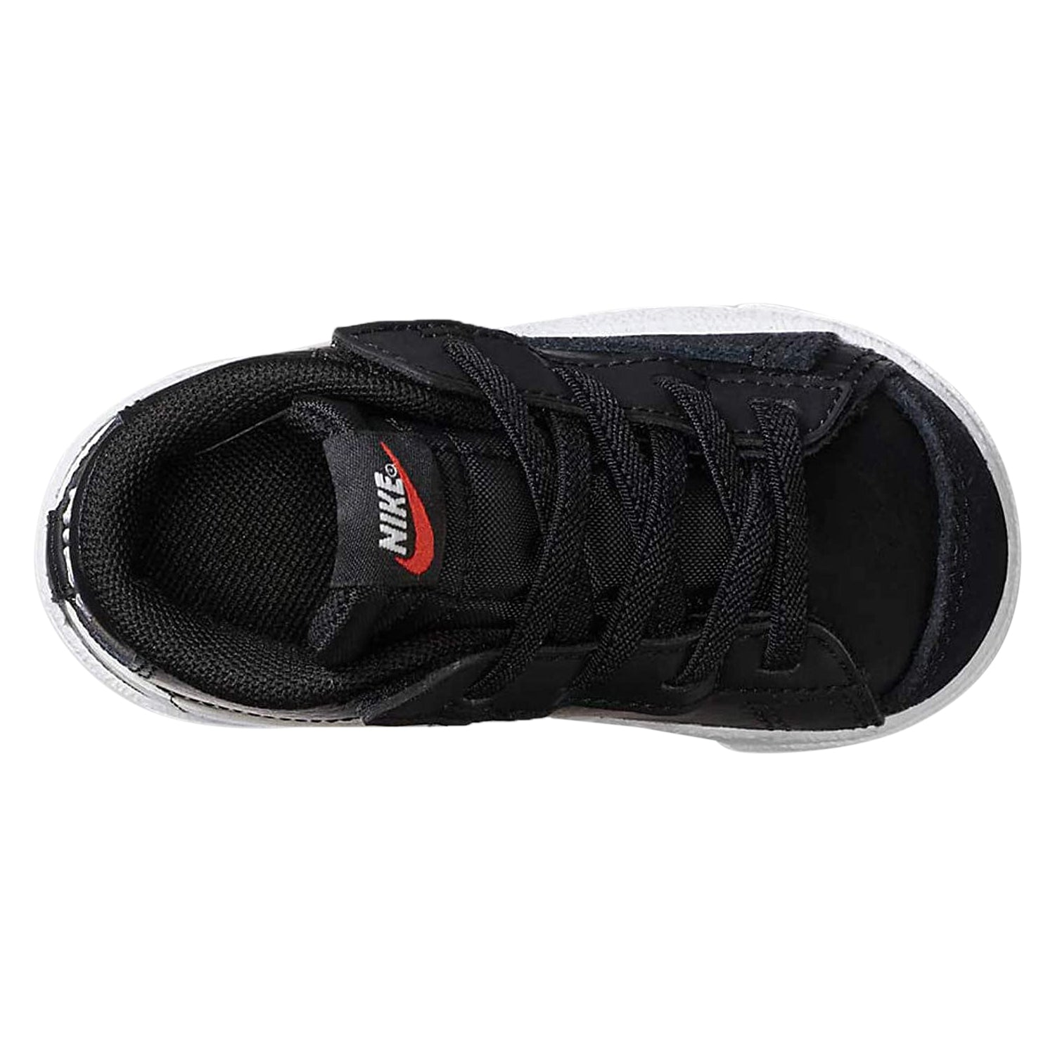 Nike Blazer Low &
