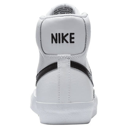 Nike Blazer Low &