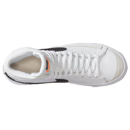 Nike Blazer Low &