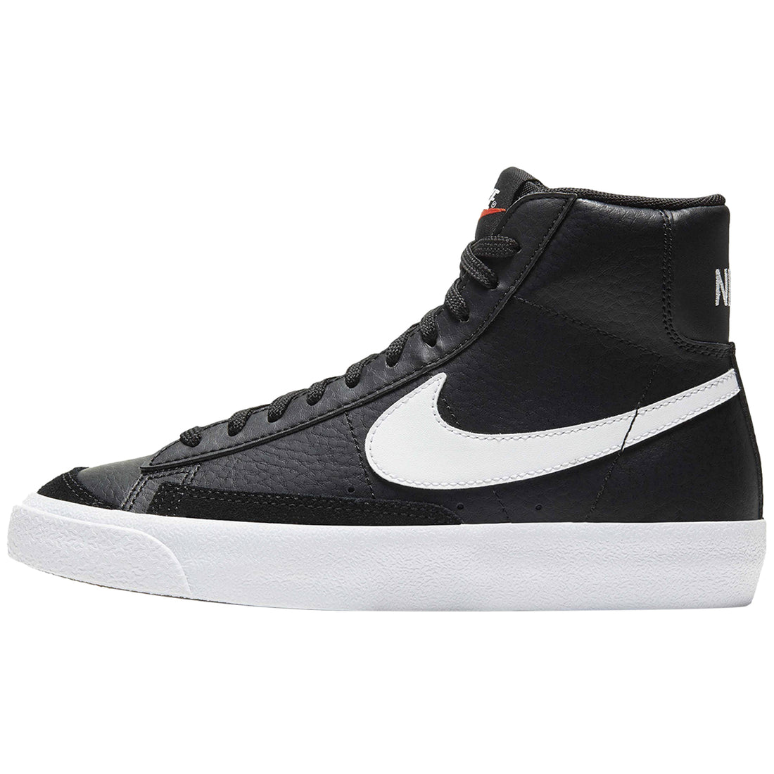 Nike Blazer Mid &