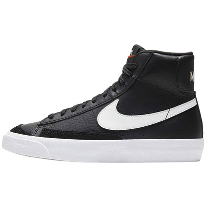 Nike Blazer Mid &