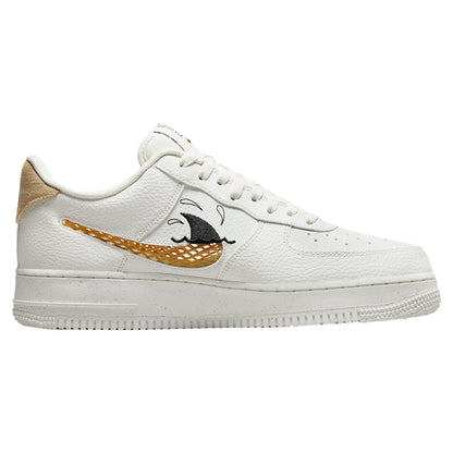 Nike Air Force 1 Low &
