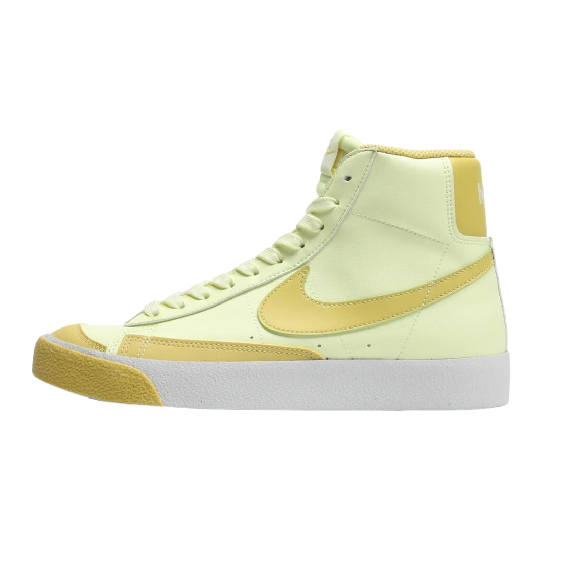 Nike Blazer Mid &