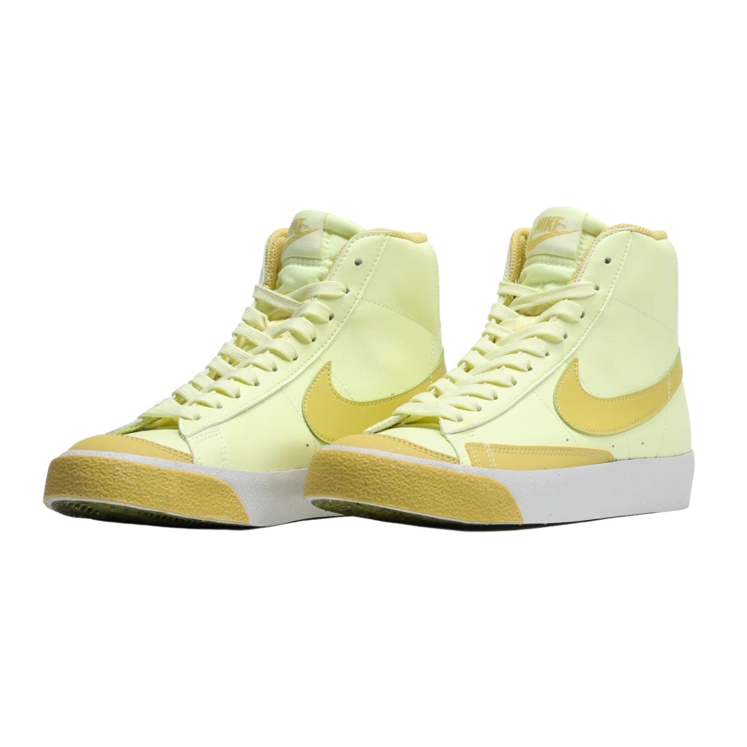 Nike Blazer Mid &
