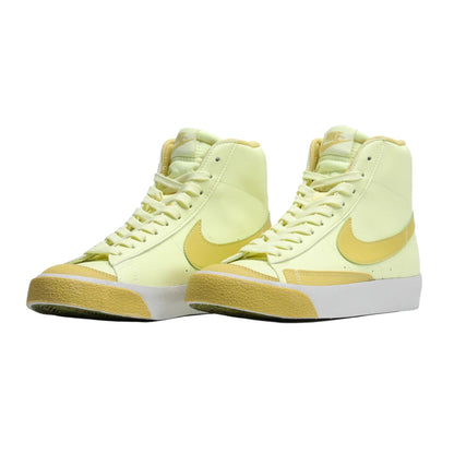 Nike Blazer Mid &