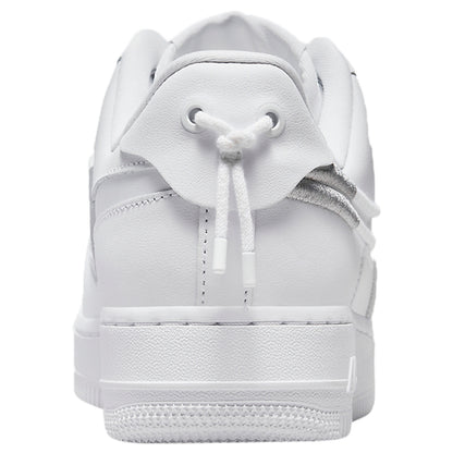 Nike Air Force 1 &