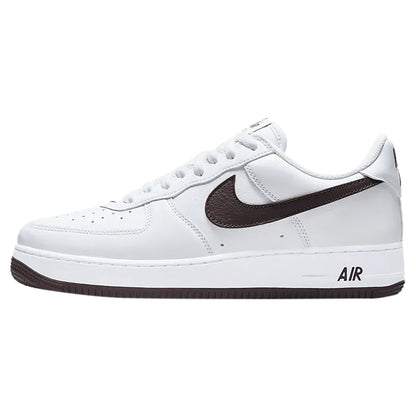 Nike Air Force 1 &