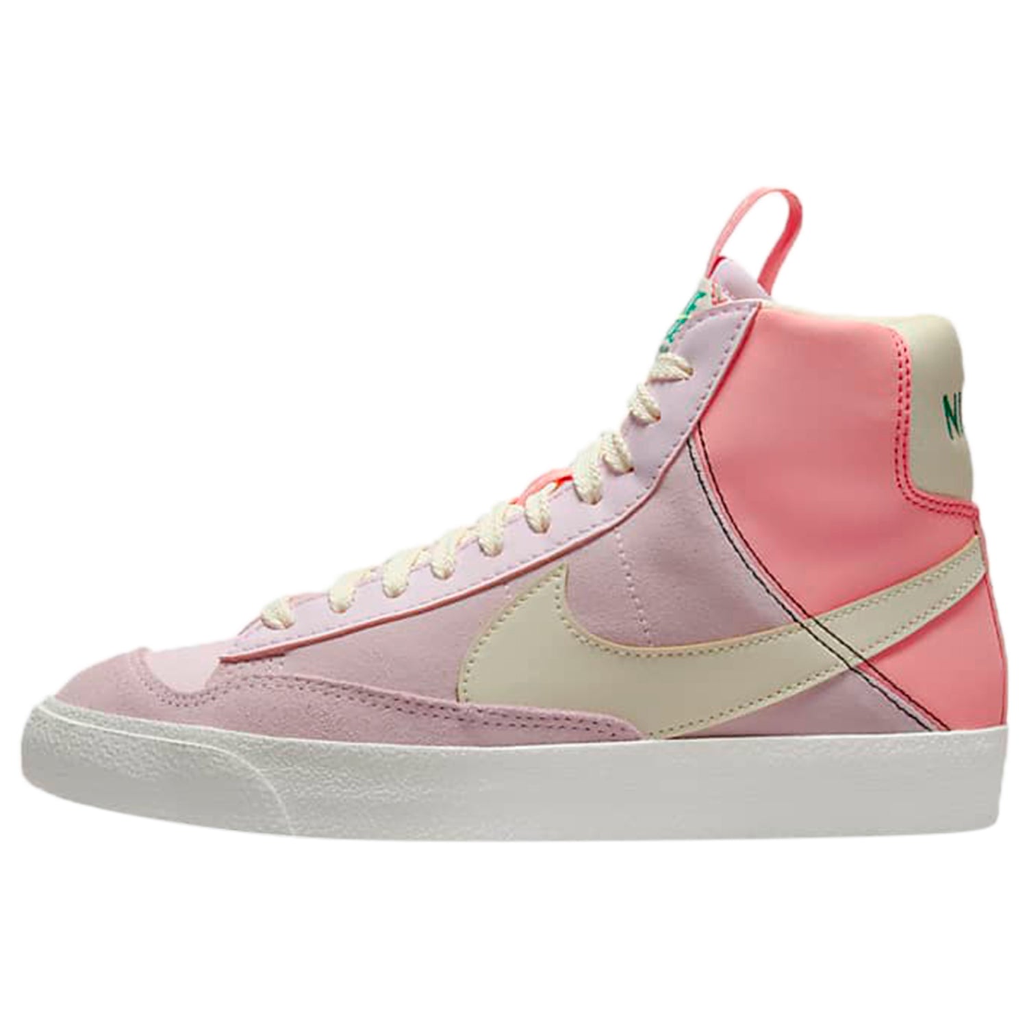 Nike Blazer Low &