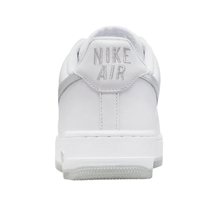 Nike Air Force 1 &