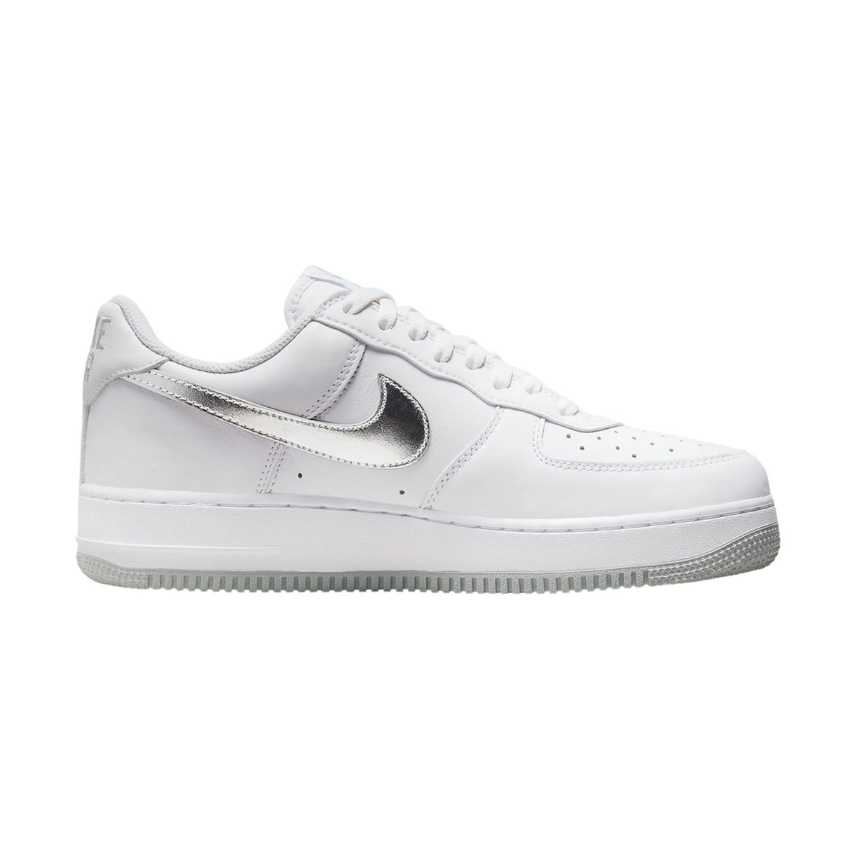 Nike Air Force 1 &
