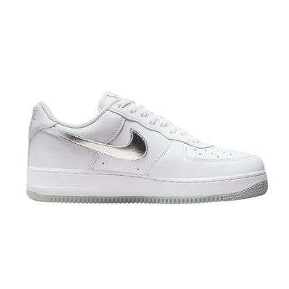Nike Air Force 1 &