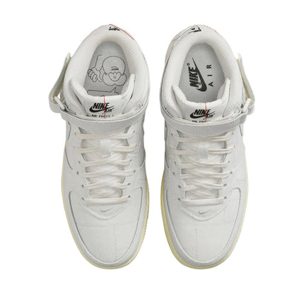 Nike Air Force 1 Mid &