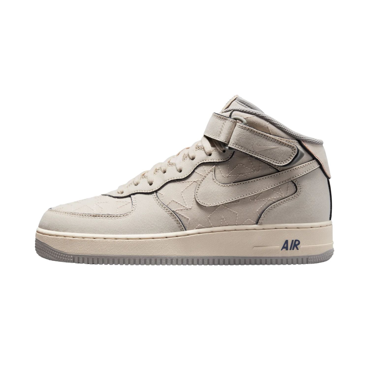 Nike Air Force 1 Mid &