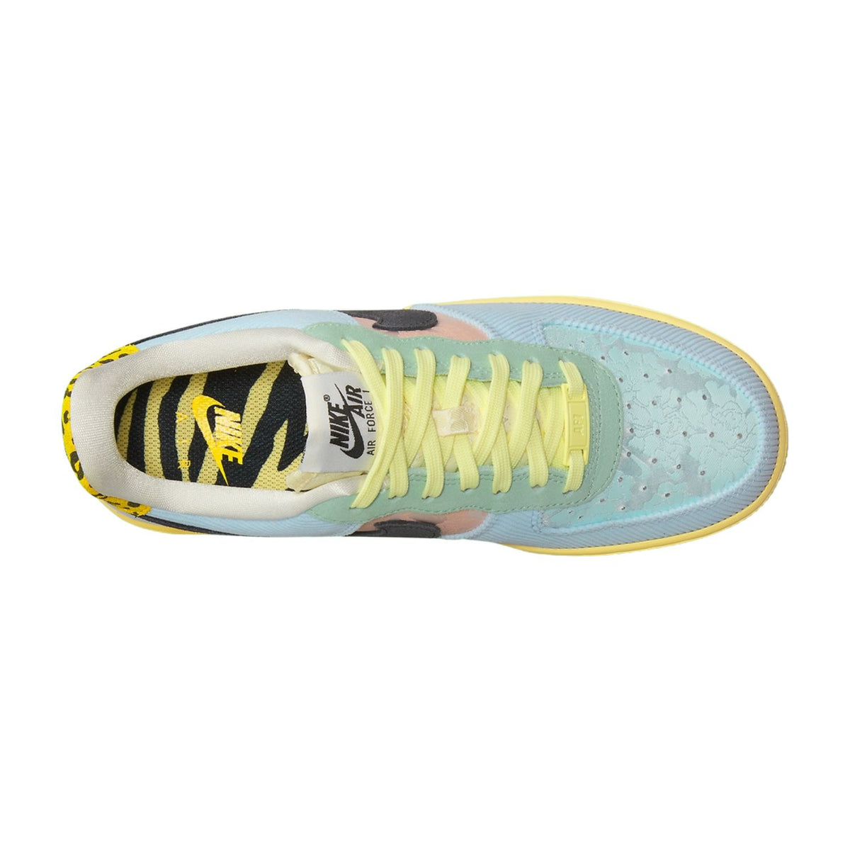 Nike Air Force 1 &