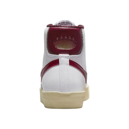 Nike Blazer Mid &