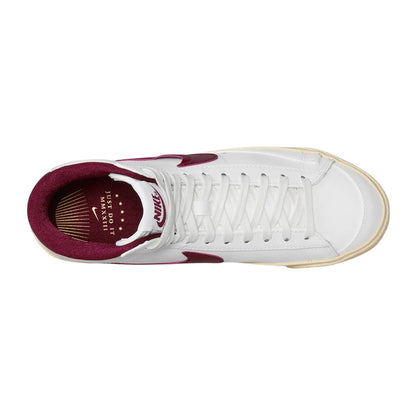 Nike Blazer Mid &