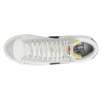 Nike Blazer Mid &