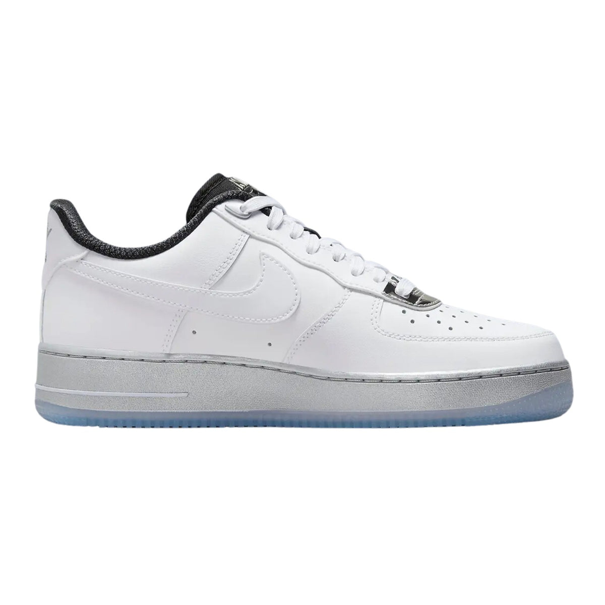 Nike Air Force 1 &
