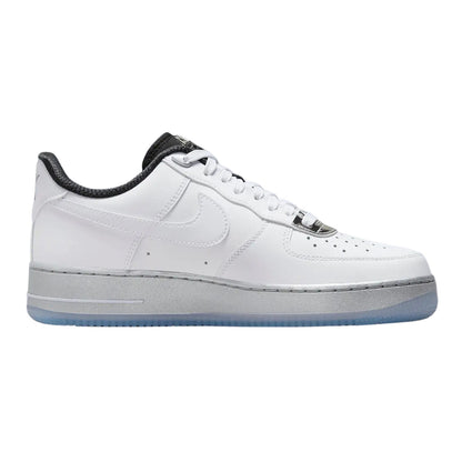 Nike Air Force 1 &