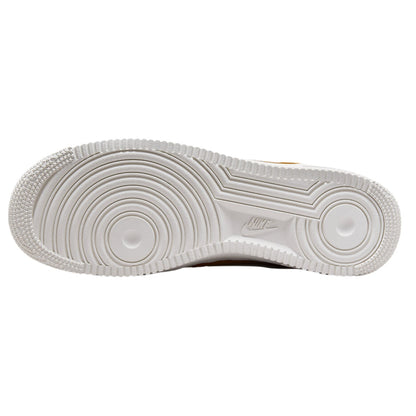 Nike Air Force 1 &