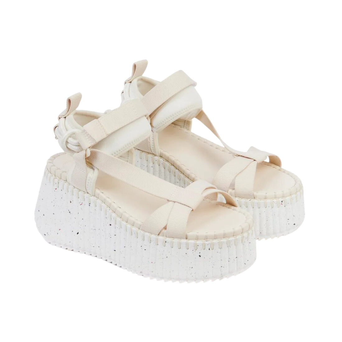 Chloe &