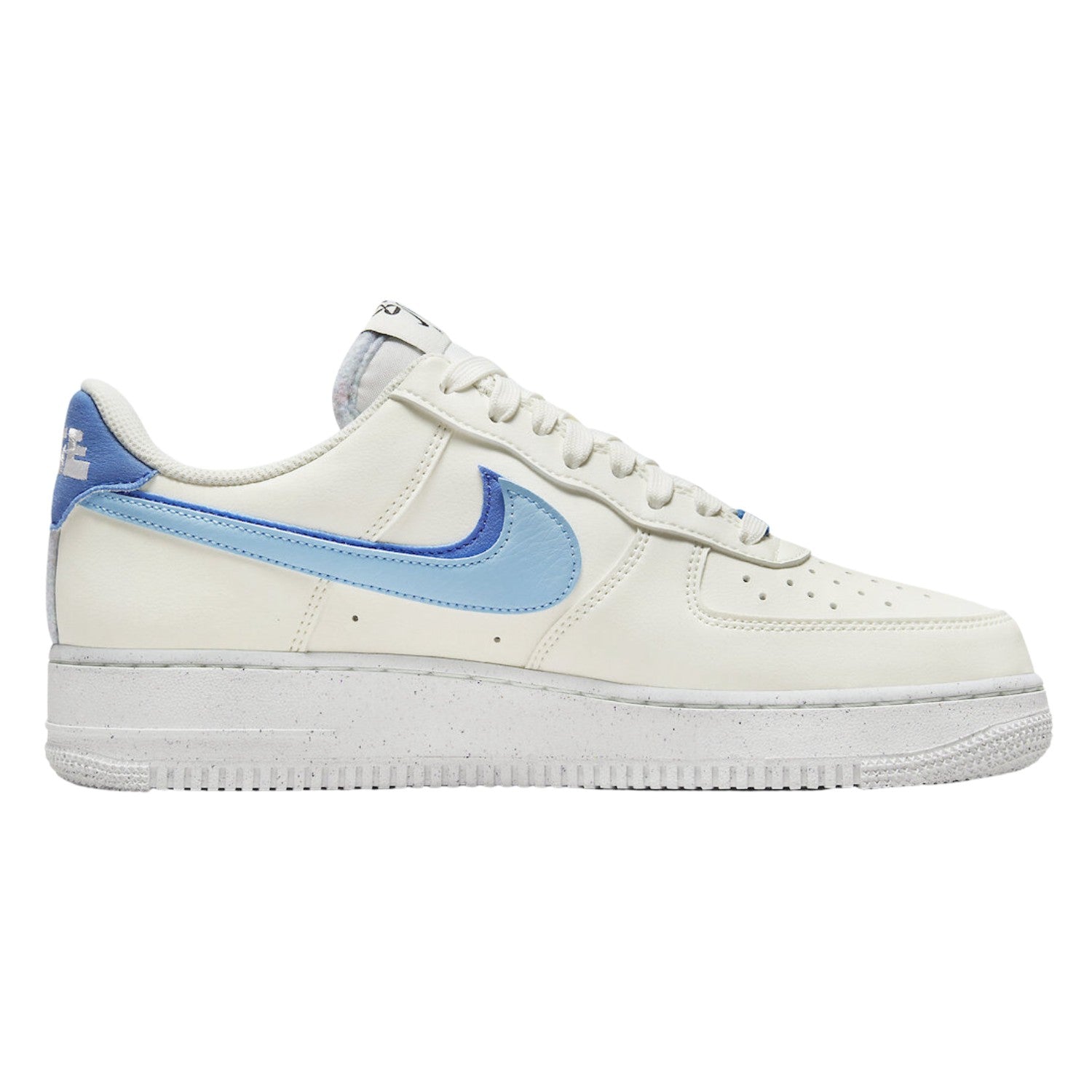 Nike Air Force 1 &