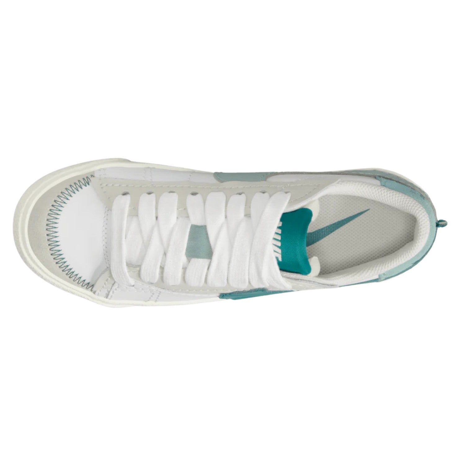 Nike Blazer Low &