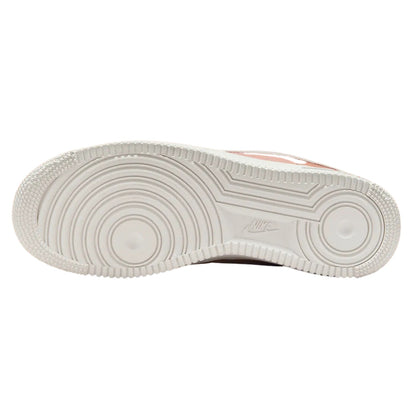 Nike Air Force 1 &