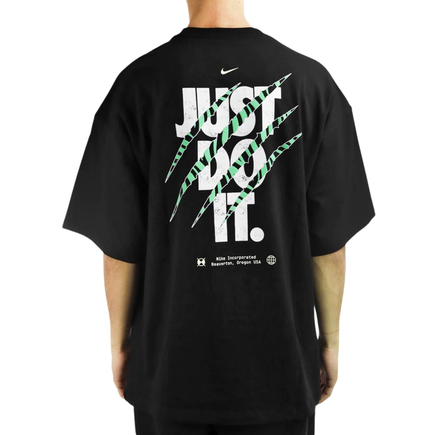 Nike Sportswear Oversized Fit T-shirt Mens Style : Fb9817