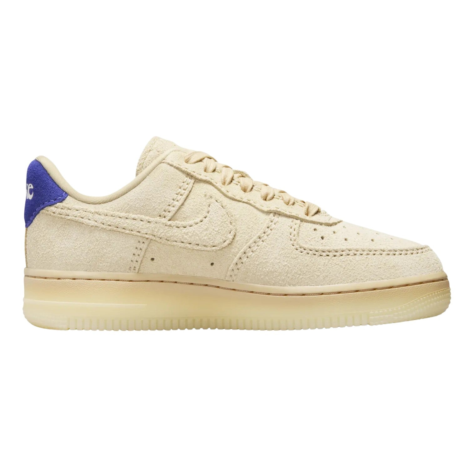 Nike Air Force 1 &